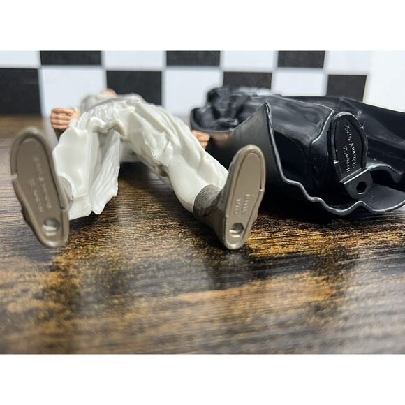 Hasbro Star Wars The Force Awakens Rey & Darth Vader Action Figure 6” - Picture 7 of 7